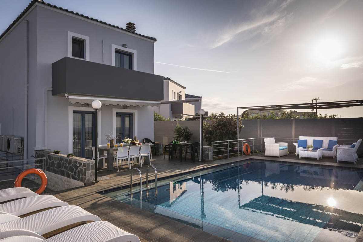 SeaSide 4 bedroom Villas