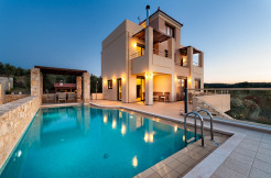 GiAnna 5bd + Attic Luxury Villa
