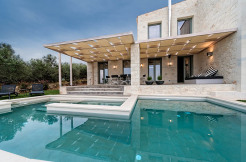 Faidra’s Olive Grove Luxury Villa (Heated Pool)