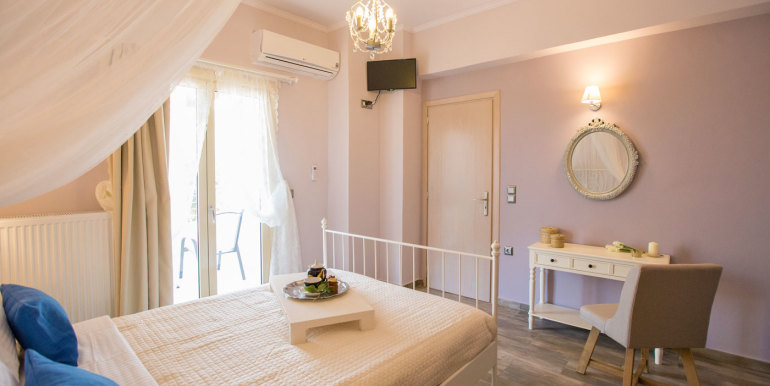 master-bedroom-1c