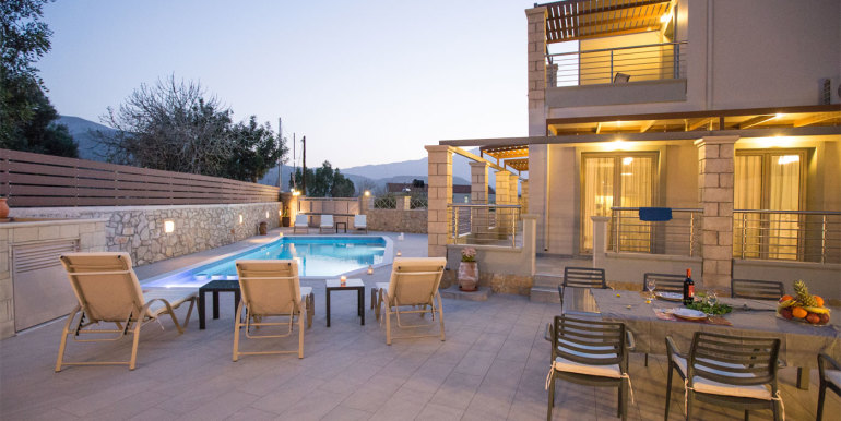 pool-area-night-2