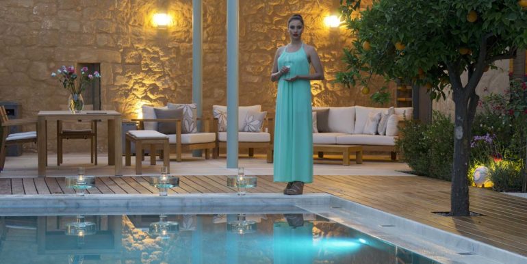 OUTDOOR_DINING_SITTING_MANDARINA_0090