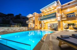 Olympia Classic 7bd Luxury Villa