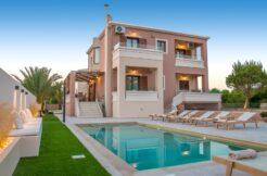 Arendal 4 Bd Luxury Villa